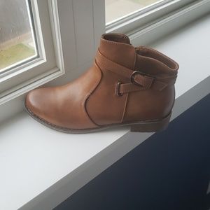 Brown ankle boots